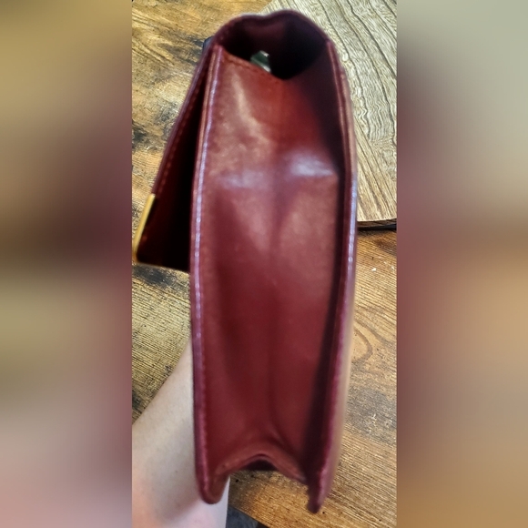 Cartier Log Must de Line Clutch Bordeaux Leather - Picture 2 of 10